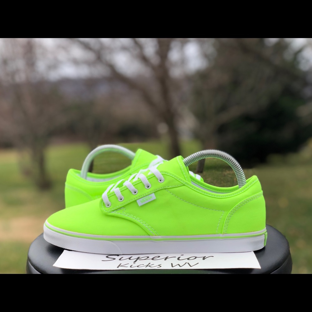 Vans Atwood Low “Neon Green/White”